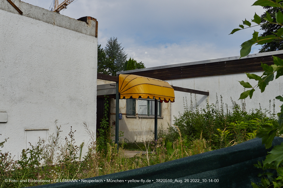 24.08.2022 - Baustelle an der Niederalmstraße 16 und Hugo-Lang-Bogen 13 in Neuperlach-Trudering